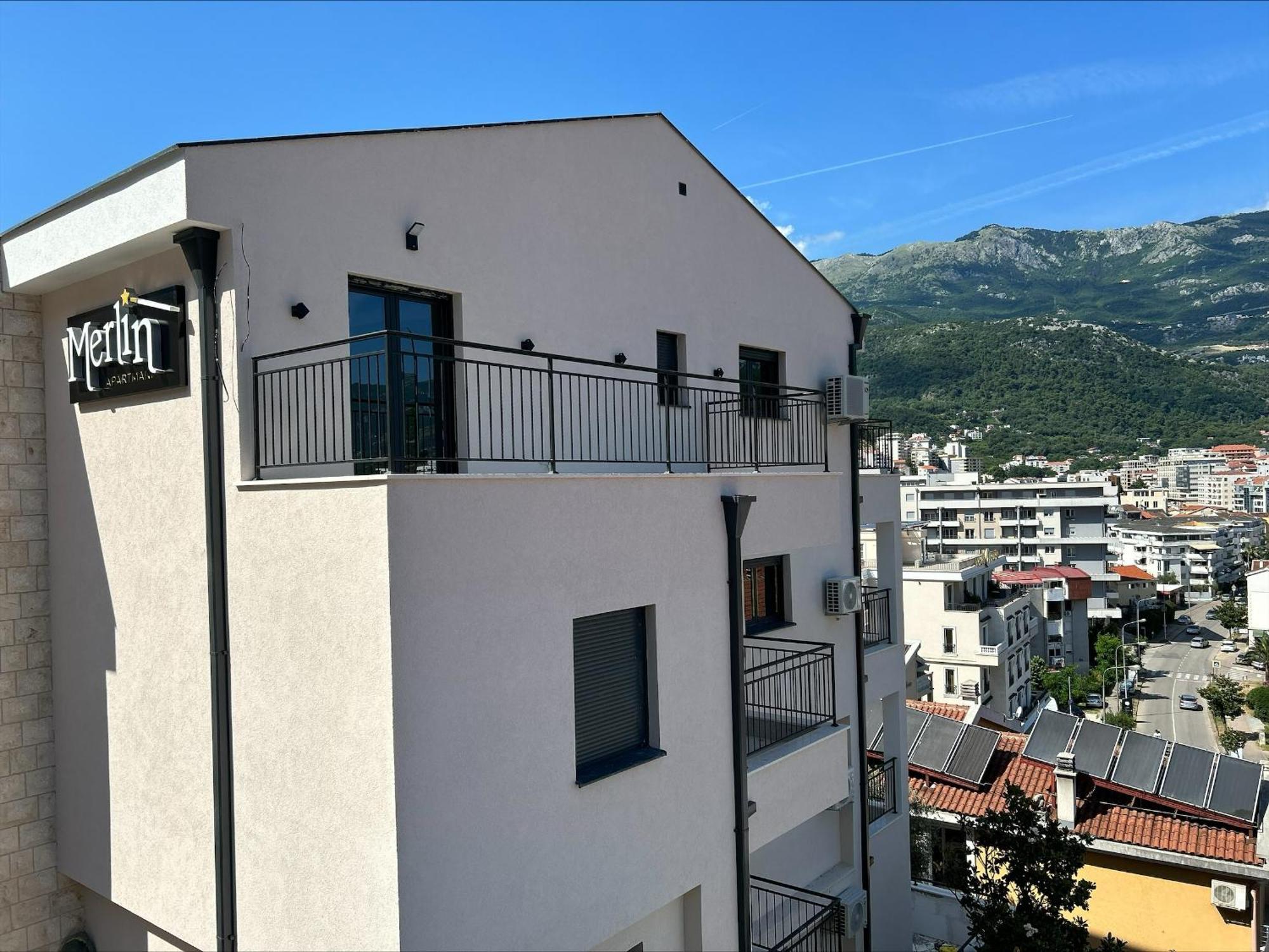 Merlin Prestige Apartments Будва Экстерьер фото