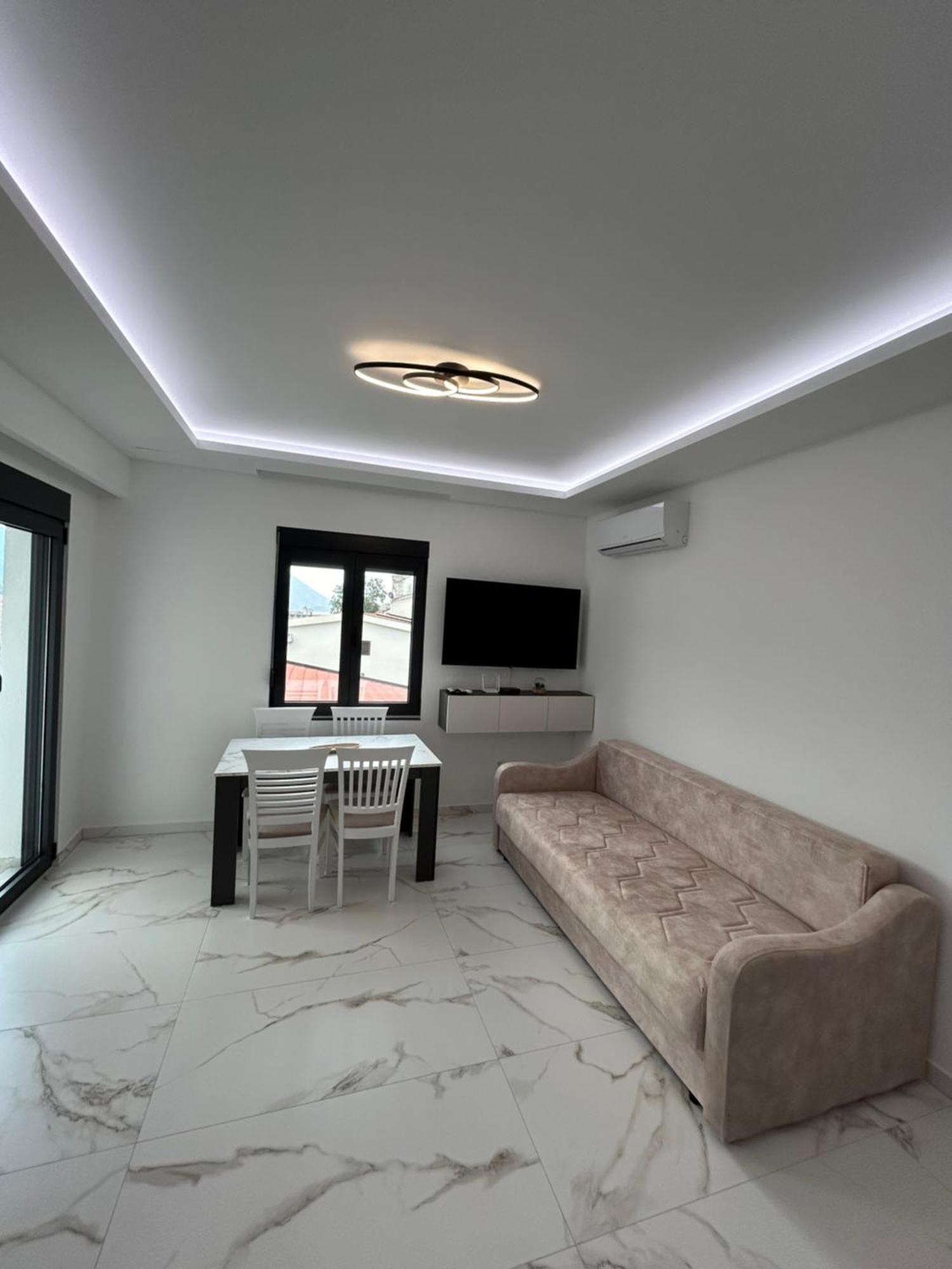 Merlin Prestige Apartments Будва Экстерьер фото