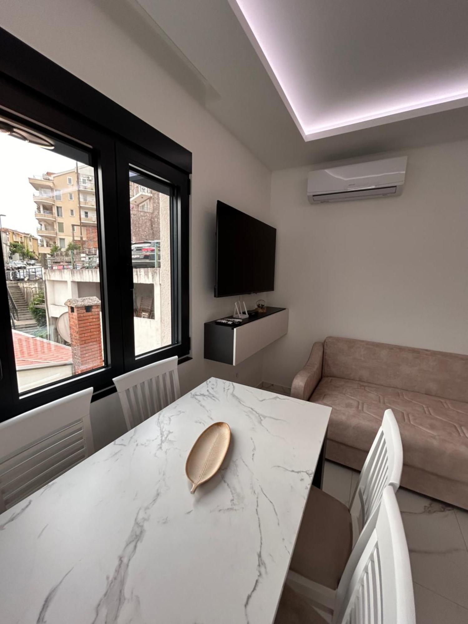 Merlin Prestige Apartments Будва Экстерьер фото