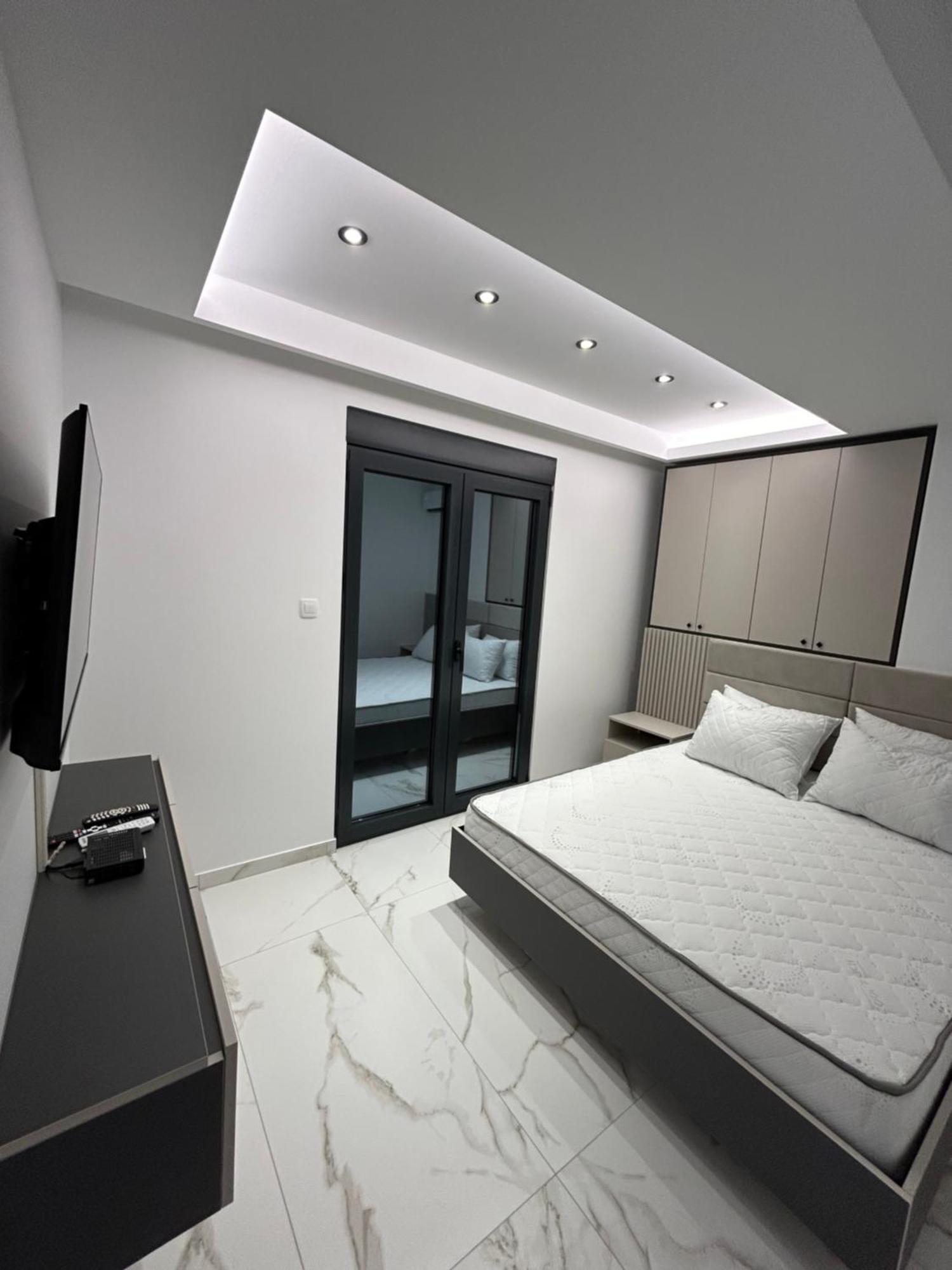 Merlin Prestige Apartments Будва Экстерьер фото