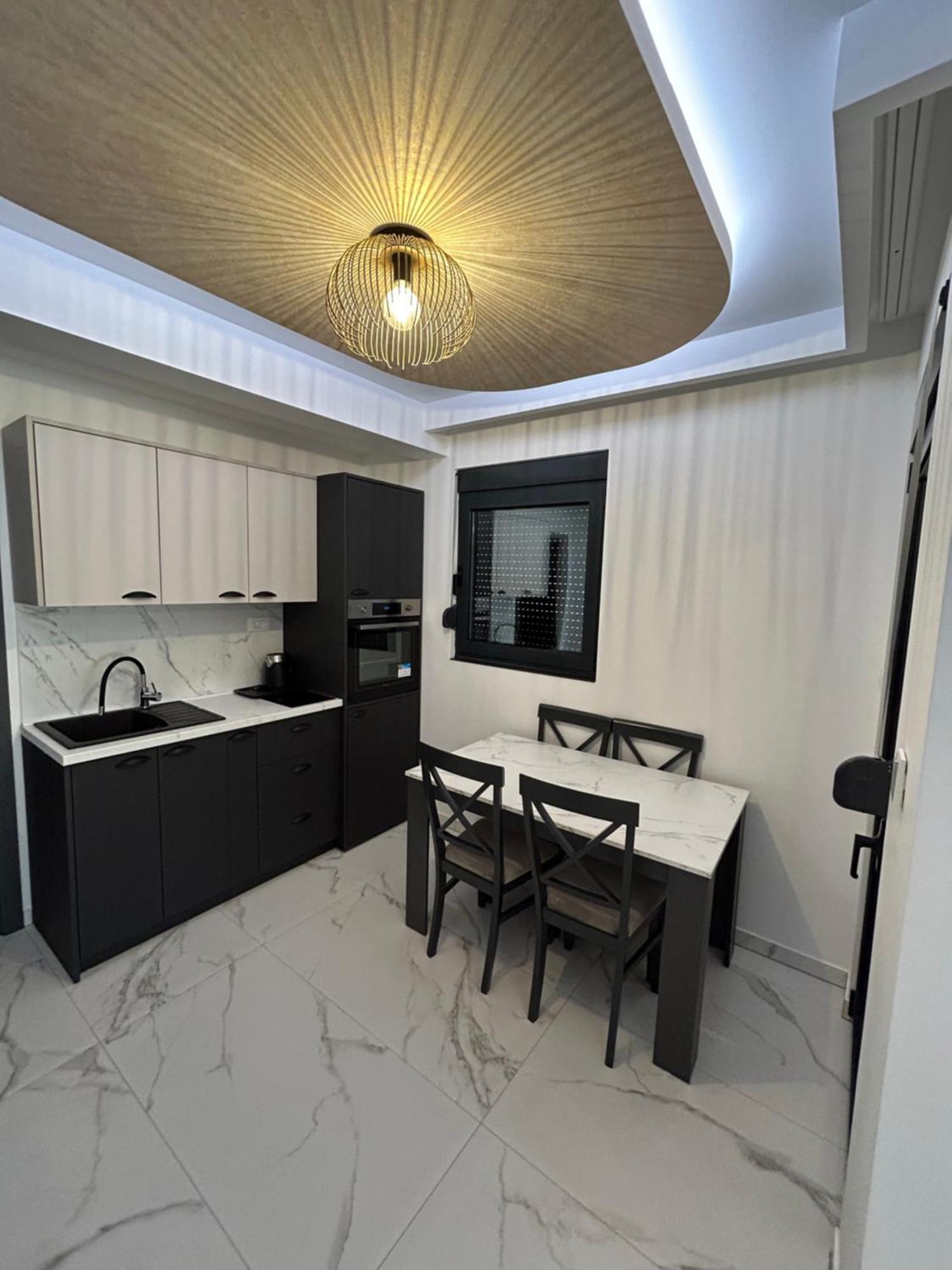 Merlin Prestige Apartments Будва Экстерьер фото