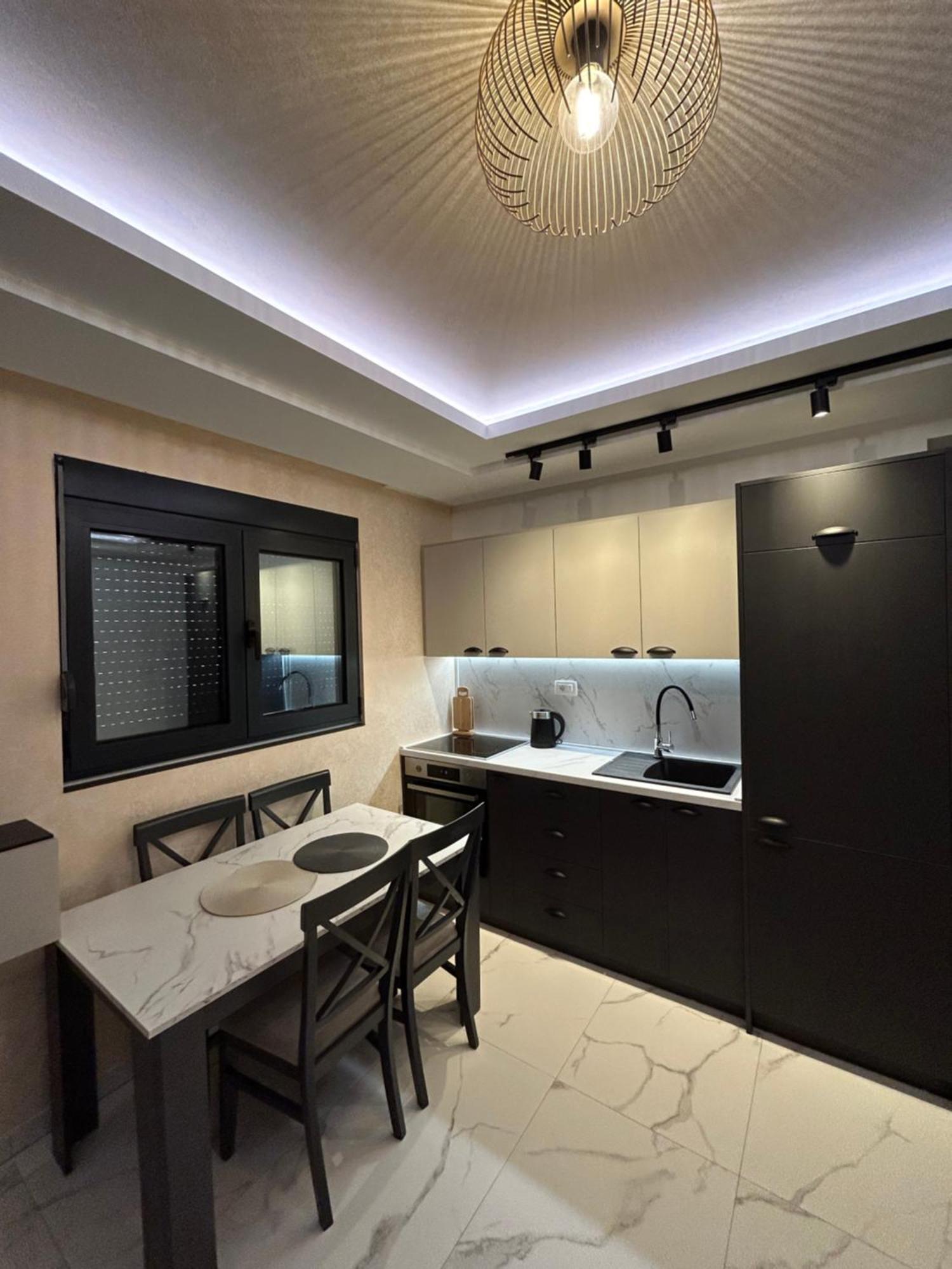 Merlin Prestige Apartments Будва Экстерьер фото