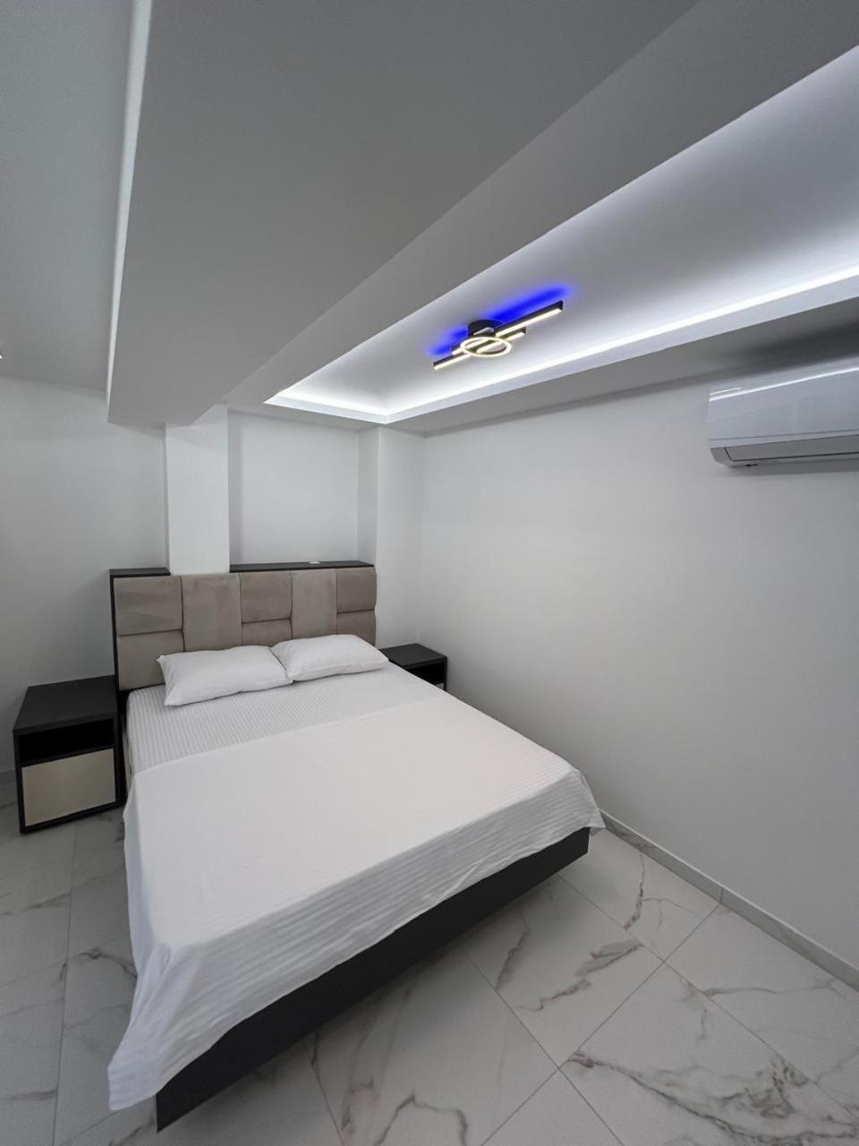Merlin Prestige Apartments Будва Экстерьер фото